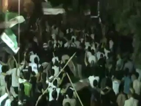 Syria فري برس حماه المحتلة طريق حلب الجديد مسائية 18 7 2012 Hama