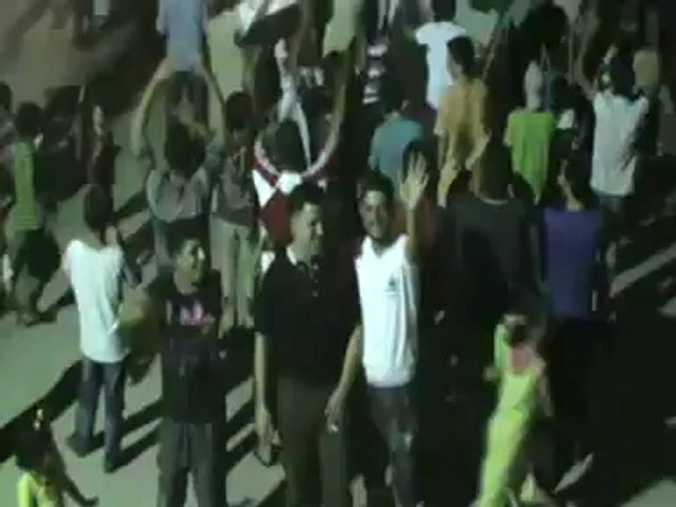 Syria فري برس حماه المحتلة  مسائية طريق حلب الجديد 17 7 2012 Hama