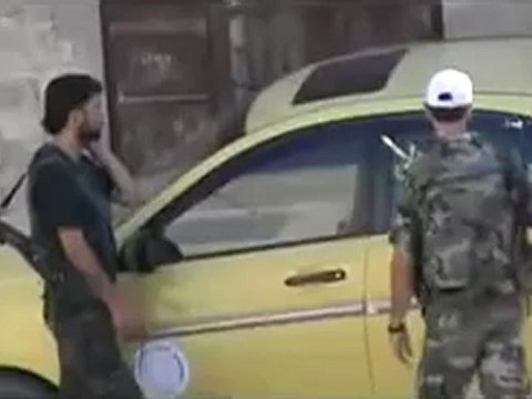 Syria فري برس حماه المحتلة الشرقيه عصابات الاسد تقتحم الحي 17 7 2012 Hama