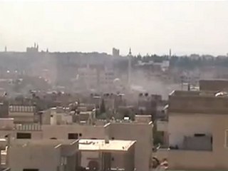 Syria فري برس حماه المحتلة الحميدية قصف عنيف للحي وتصاعد للدخان16 7 2012 Hama