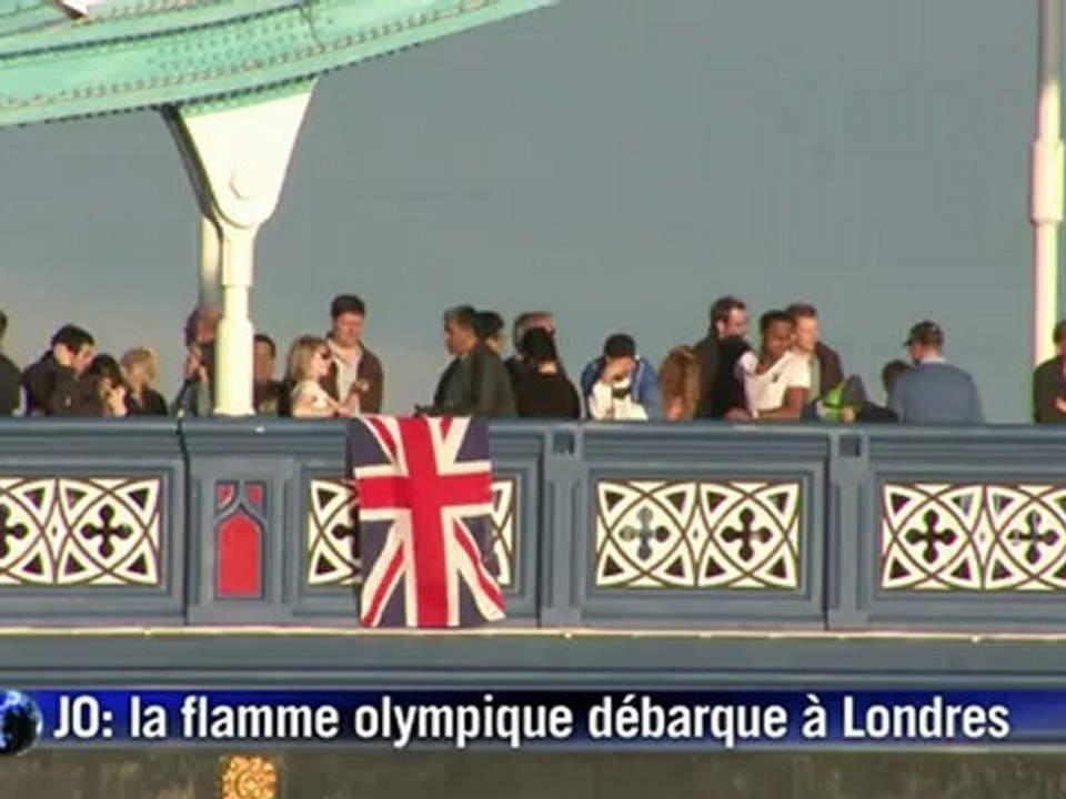 JO-2012: la flamme olympique débarque à Londres