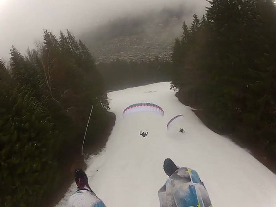 fin du monde en 2012 faut en profiter (speedflying / speedriding)