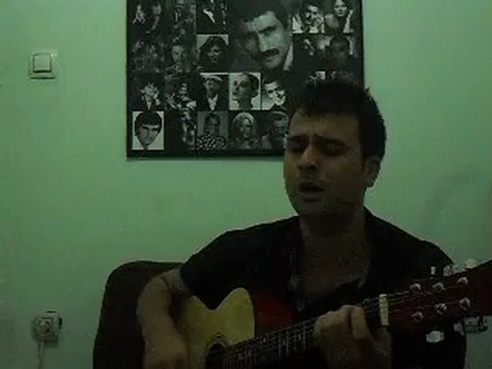 yalnızım dostlarım