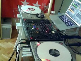 Nemessiah a.k.a Mus Musculus en Noise off festival