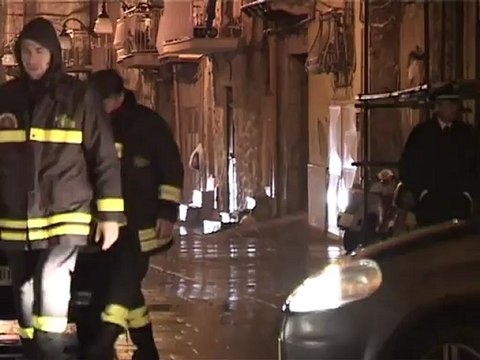 SICILIA TV (Favara) Disperato tenta il suicidio a Favara.