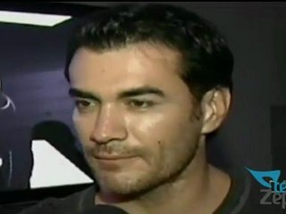 David Zepeda @davidzepeda1 asistirá a la boda de @jackybrv y asegura que el éxito no lo cambiará