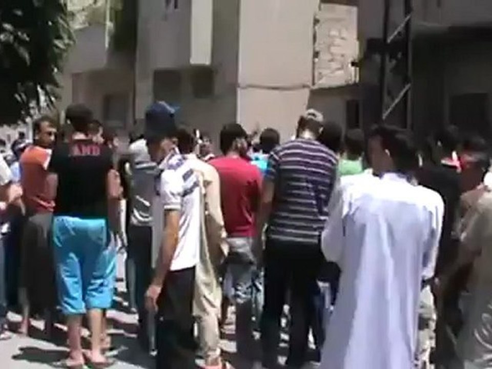 Syria فري برس حماه المحتلة  هتافات حناجر ابطال الجراجمه في اول ايام رمضان  20 7 2012 Hama