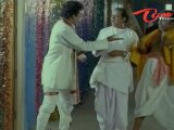 Telugu Comedy Scene Between Rajendra Prasad - Suttivelu