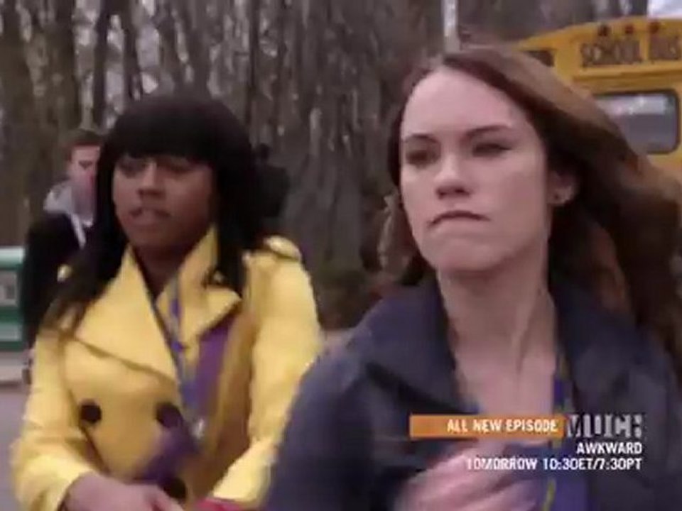 Degrassi S12E03 Gives you hell/ Walking on broken glass part 1