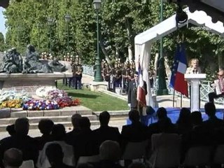 Hollande highlights French role in wartime round-up of Jews