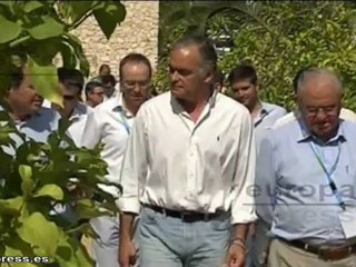 El PSOE exige al PP que "pelee" con el BCE