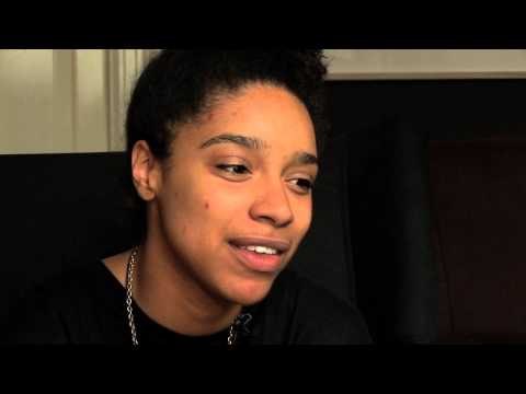 Guitar completes life Lianne La Havas