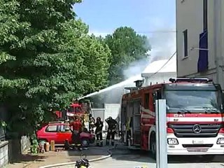 cosmetici in fumo paura a marghera