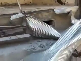 Syria فري برس  ديرالزور الحميدية تدمير المحلات بالقذائف 22 7 2012 Deirezzor