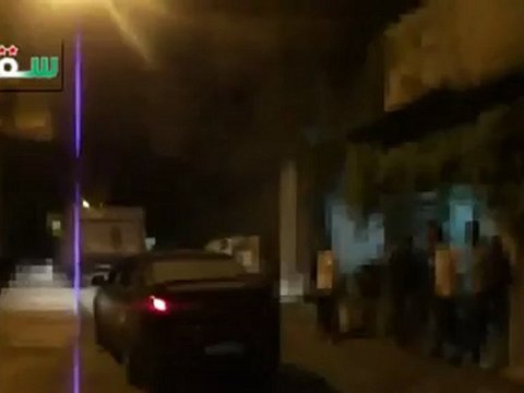 Syria فري برس ريف دمشق سقبا ازالة القمامة بمساعدة الجيش الحر 22 7 2012 Damascus