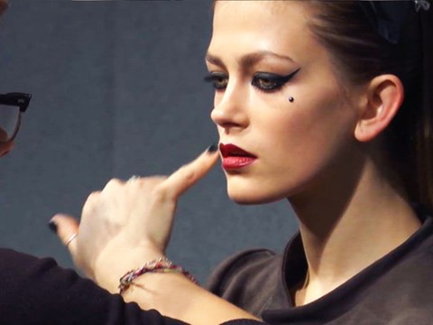 3D John Richmond Fall 2012 Fashion Show in 3D! | FashionTV