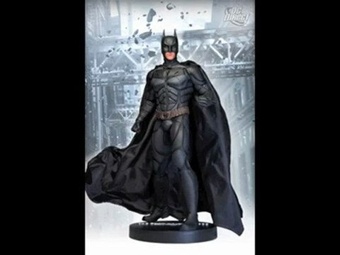 DC Batman Dark Knight Rises Icon statue