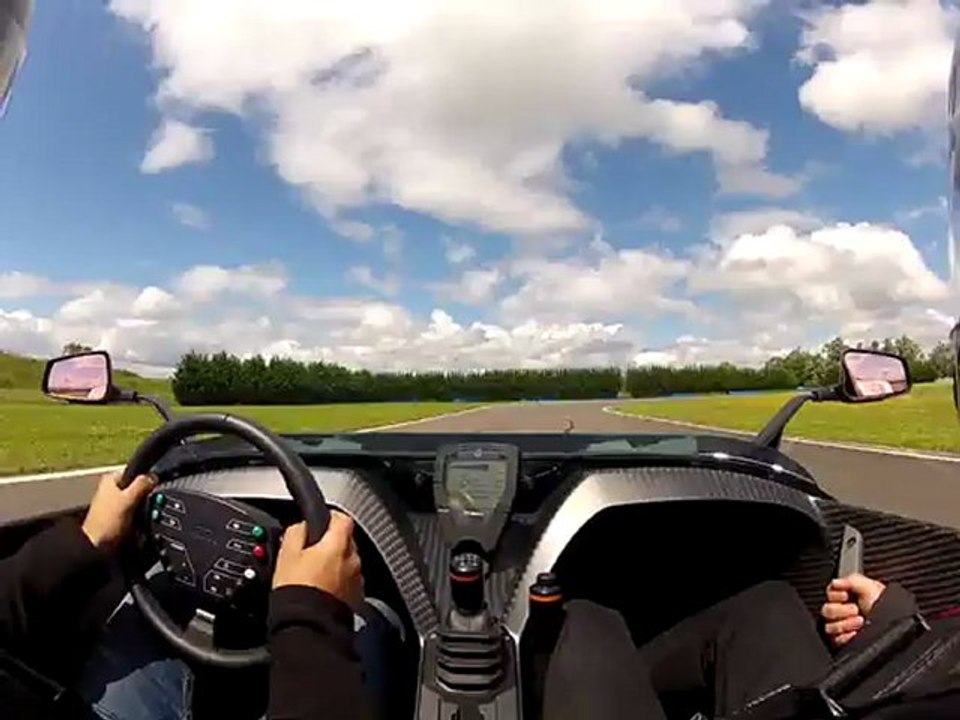 [Caméra embarquée] KTM X-Bow à Magny-Cours Club | Club-Events