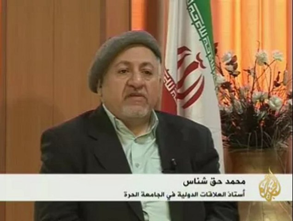 مسائلة علنية للرئيس نجاد في البرلمان الايراني