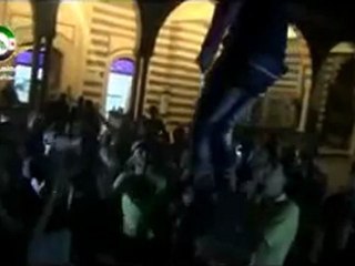 Syria فري برس حمص الصامدة الخالدية رغم كل الجراح مظاهرة من قلب جامع خالد بن الوليد راااااائعة 23 7 2012 Homs
