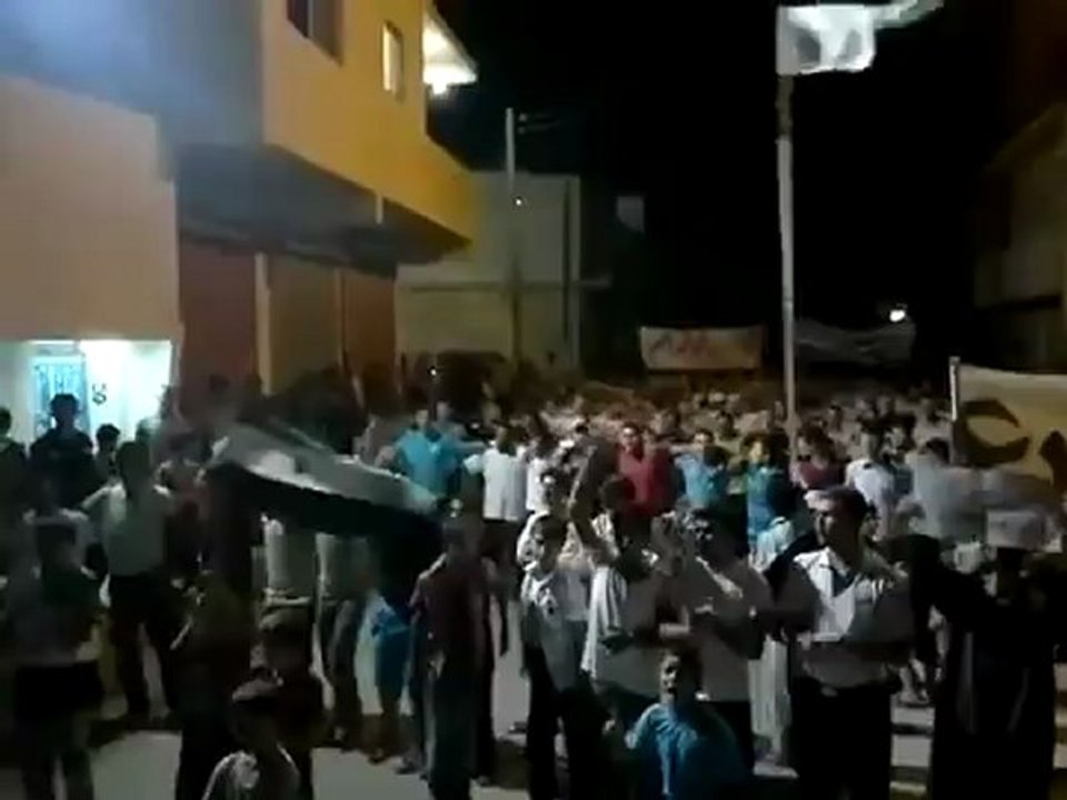 Syria  فري برس ريف حلب مارع مظاهرة مسائية رائعة    22 7 2012 Aleppo