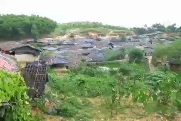 AA Arakan Müslümanlarının kamplarında