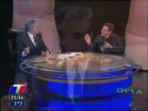 Roberto Pettinato entrevistando a Ricardo Mollo (QP1A 2012)