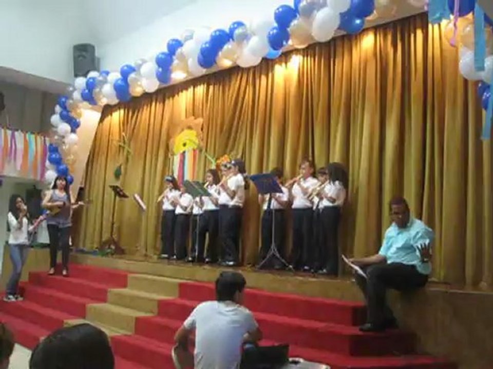 Flautas  ''VENEZUELA'' ''ALMA LLANERA'' y ''LLUVIA'' en el  Acto Cultural Preescolar 2012 del Colegio Betania