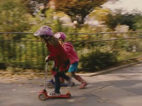 FRIENDS WITH KIDS - Bande-annonce VF