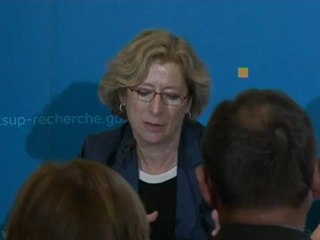 Vidéo MCE TV : Geneviève Fioraso dévoile le contenu des ...
