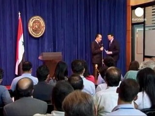 Bachar al-Assad brandit ses armes chimiques "en cas...