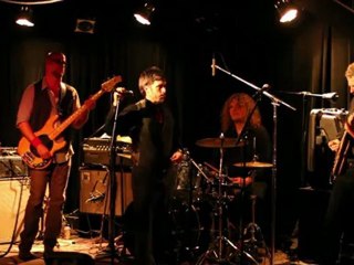 Black Vinyl Allstars -- No Quarter [Led Zeppelin Cover]