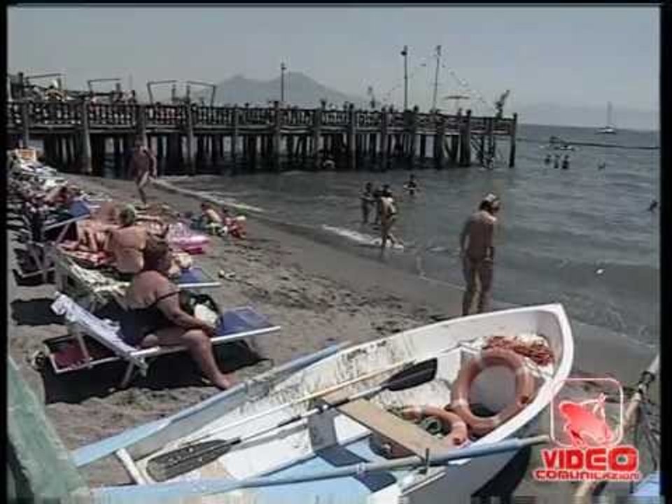 Campania - Bambini gratis negli stabilimenti braccio di ferro tra Regione e balneari (23.07.12)