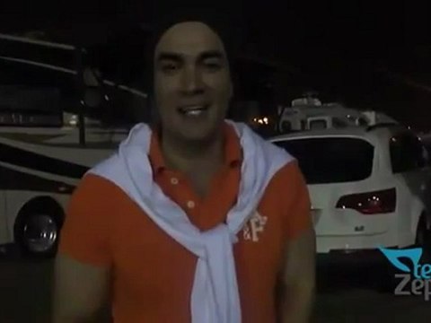 David Zepeda @davidzepeda1 saludos para su #TeamZepeda desde Texas