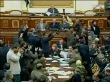 الزند يشن هجوما حاداً على البرلمان المصري