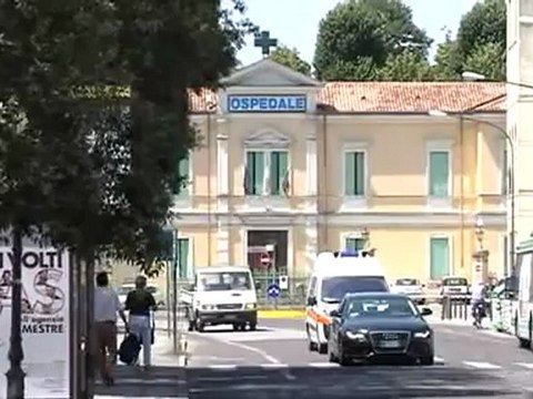 muore dopo il parto indagati due medici