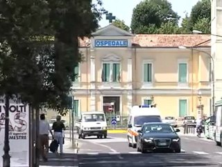 muore dopo il parto indagati due medici