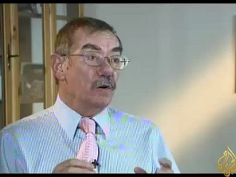 تحقيق للجزيرة: بولونيوم بملابس لعرفات