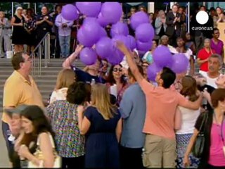 Strage di Aurora: Holmes davanti al giudice, dolore dei...