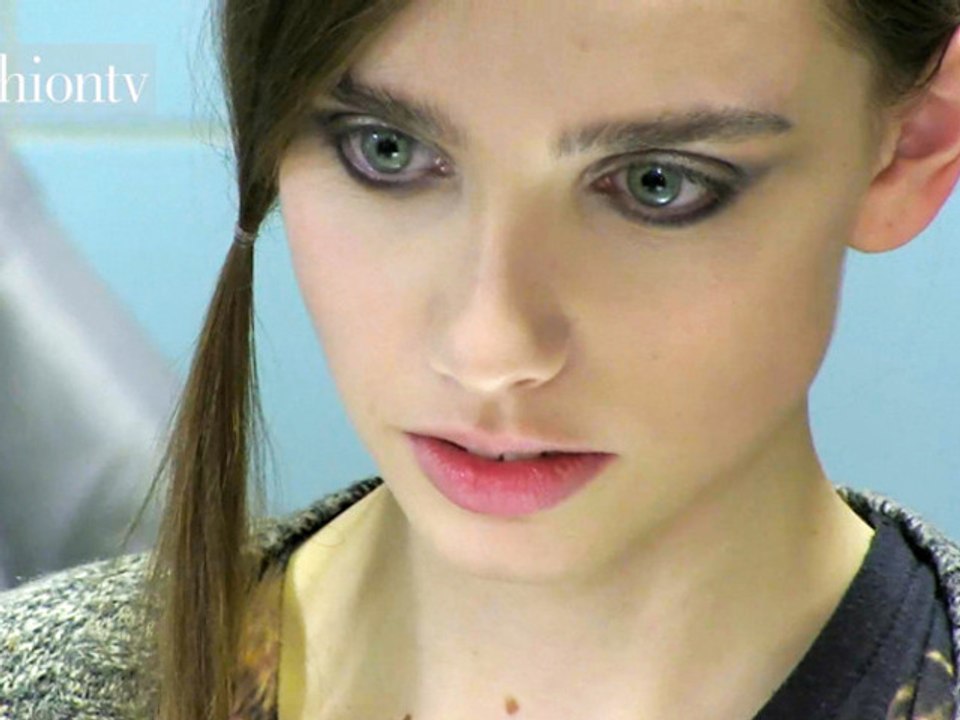 Hexa by Kuho Fall 2012 Backstage - Paris FW | FashionTV