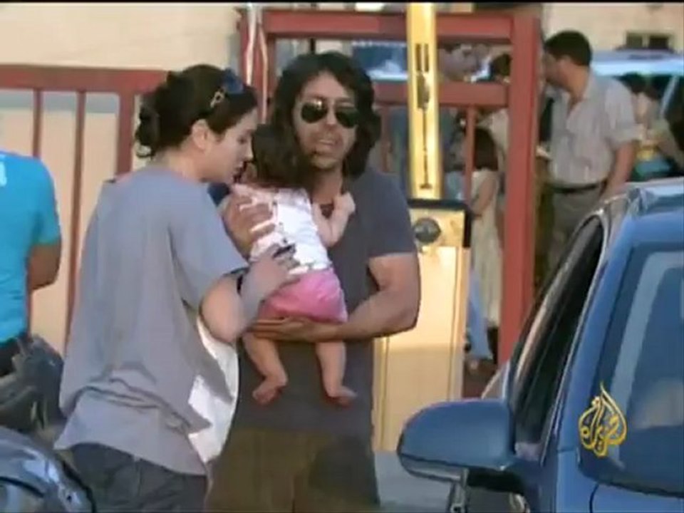 نزوح السوريين إلى لبنان هربا من تصاعد المواجهات