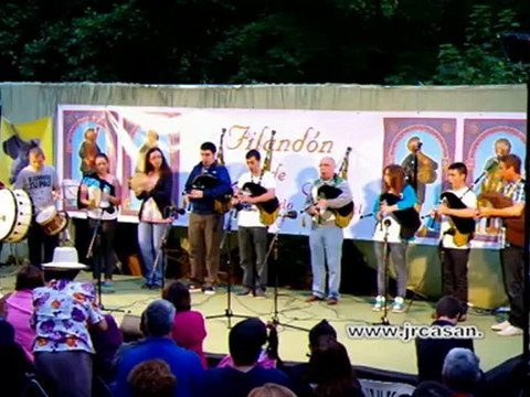 Banda de gaitas Agarimos de Badalona
