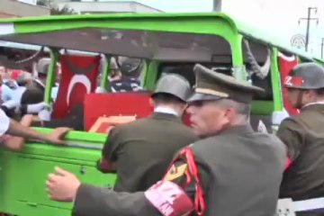 Şehitlerimizi uğurluyoruz