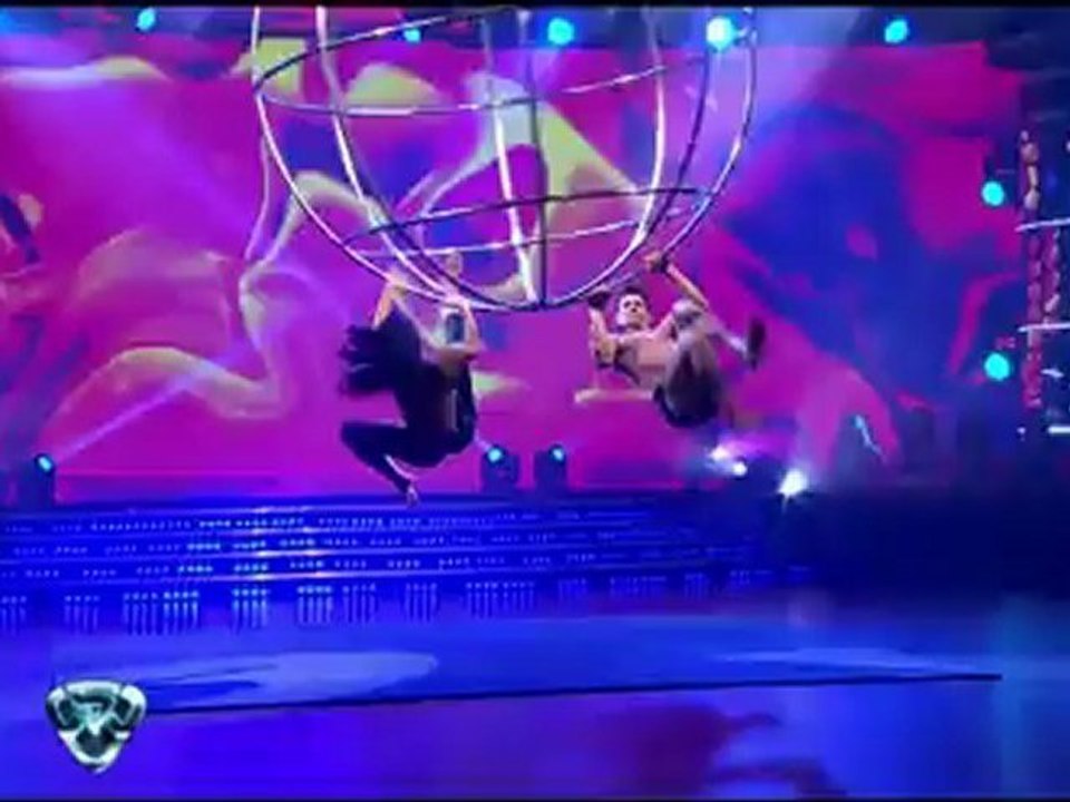 Bailando 2012: Silvina Escudero y Cristian Ponce – Bio-esfera