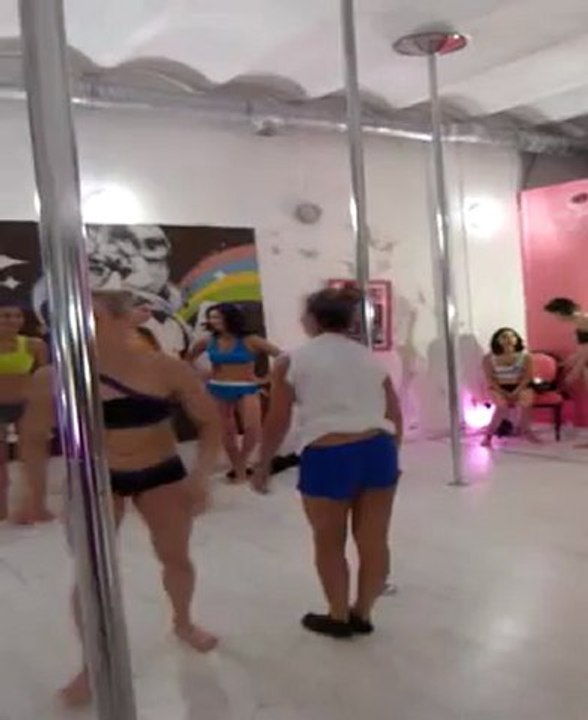 Workshop Oona Kivela, Pole Dance Academy Marseille (juin 2012)