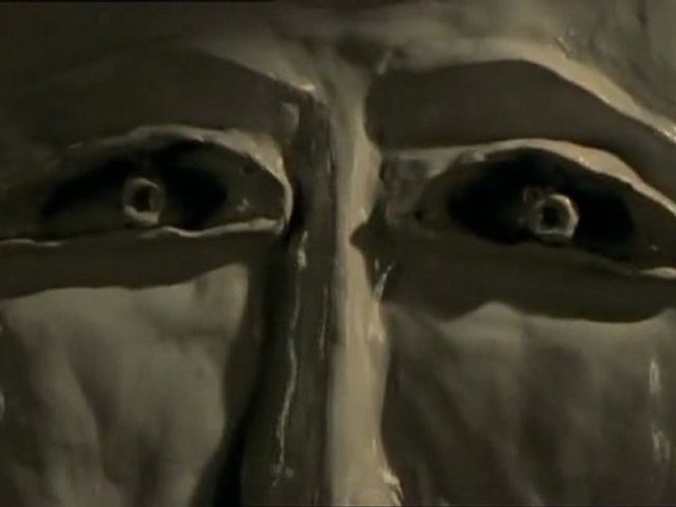 Grace Jones - I've seen that face before