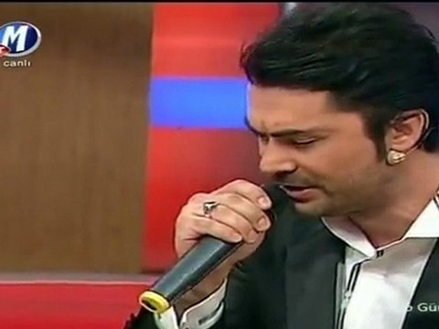 Başı Pare Pare Dumanlı Dağlar (Oktay Bora Ertuğrul)