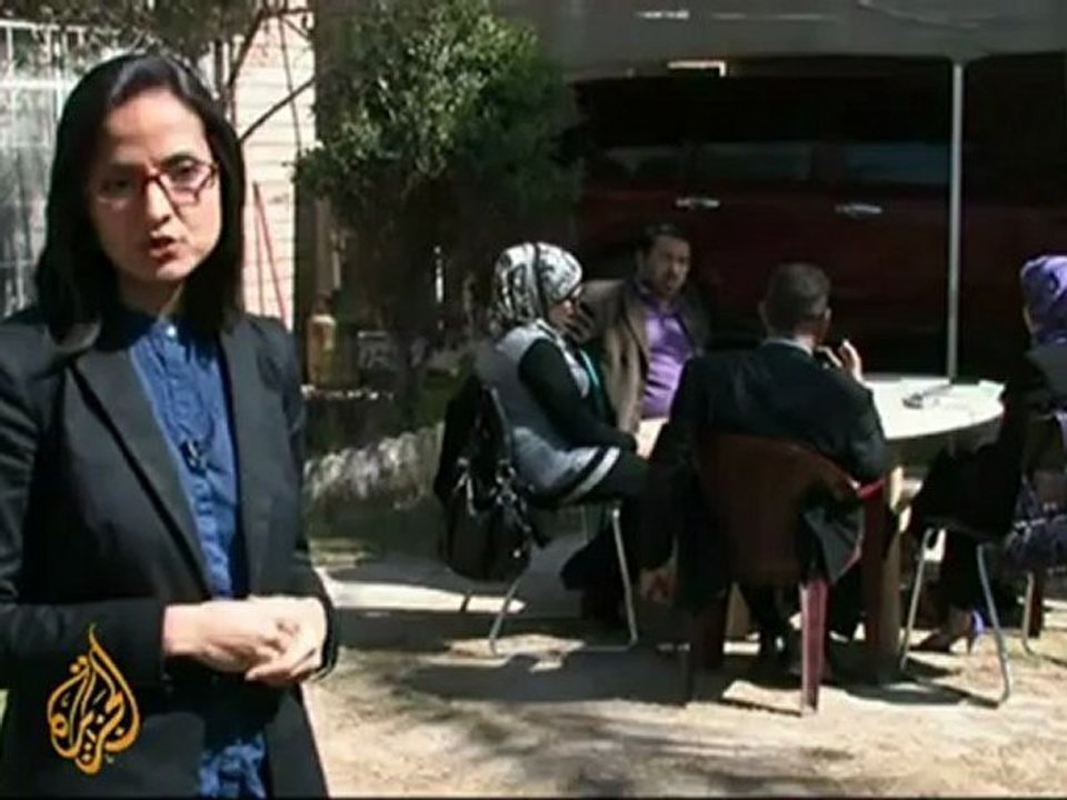 Shoe thrower targets Iraq's PM