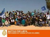 Refugees trapped on Tunisian Libyan border