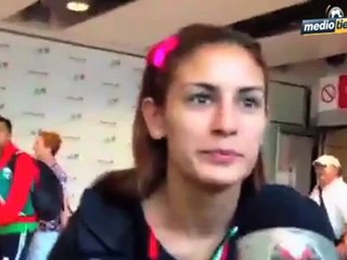 Medio Tiempo: Paola Espinosa llega a Londres.mov
